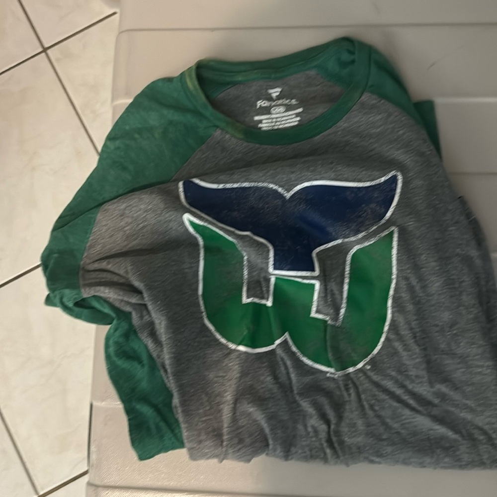 Hartford Whalers Vintage/Distressed Baseball T